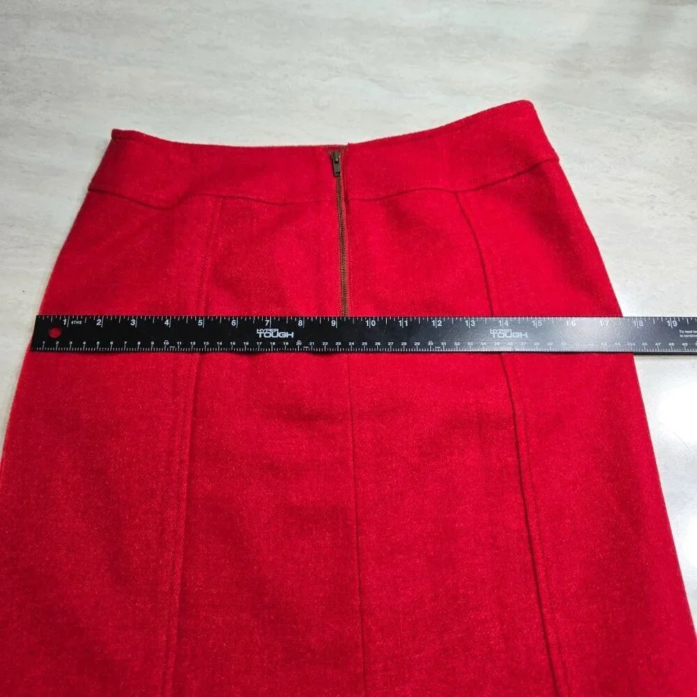 Talbots Petites Skirt Red Size 2P Fully Lined Wool Blend Back Zip Pockets Office